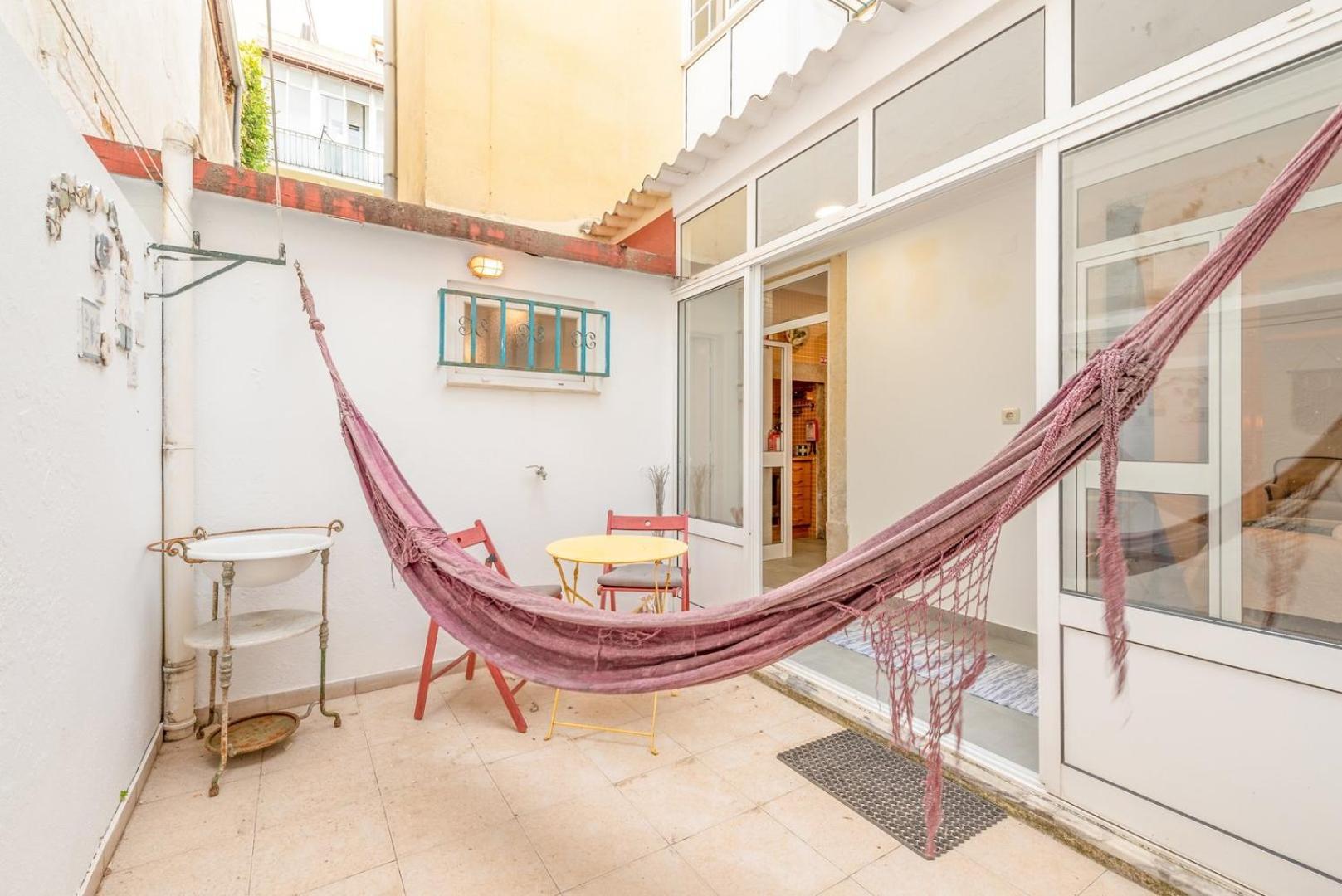 Guestready - Cozy Estefania - An Artists Corner! Lisboa Екстериор снимка